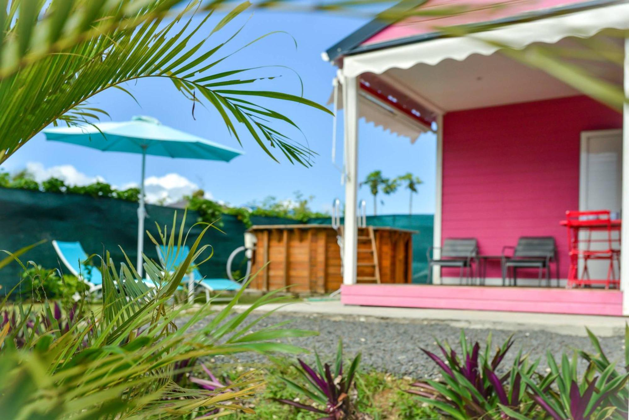 Les Jardins De Chantilly -Bungalows 4 Etoiles Avec Jardins Et Piscines Privees Baie-Mahault Quarto foto